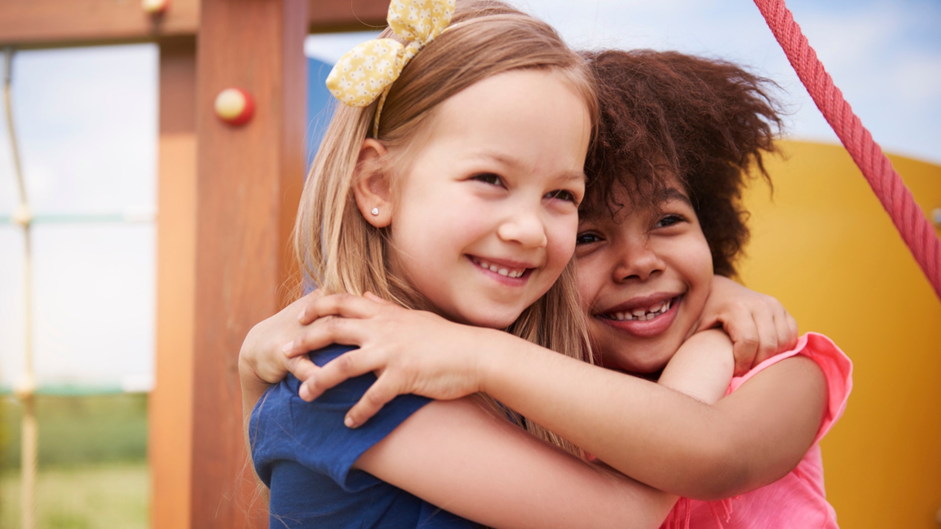 4-Year-Old Best Friends Insist Theyre Twins Because They Have the Same Birthday 4-Year-Old Best Friends Insist Theyre Twins Because They Have the Same Birthday